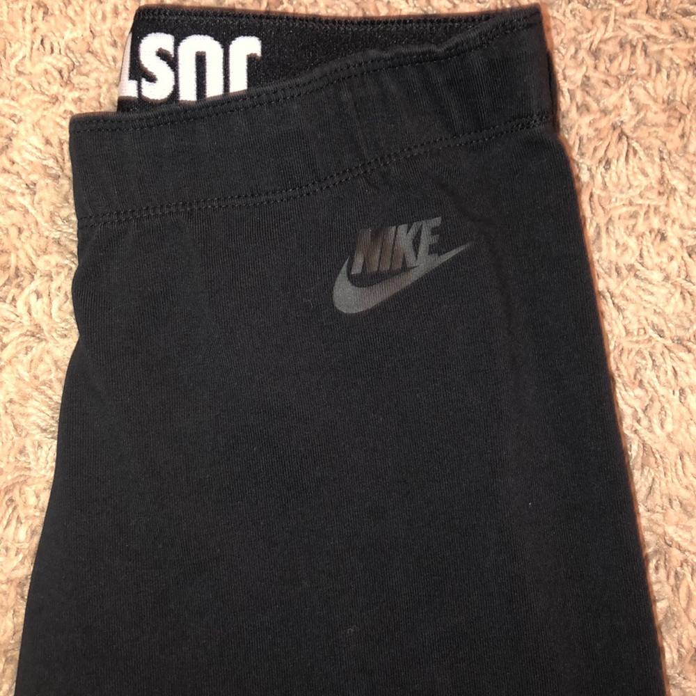Nike leggings